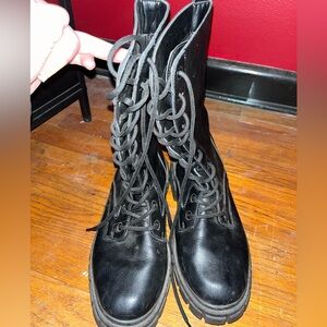 Men’s black mid calf boots